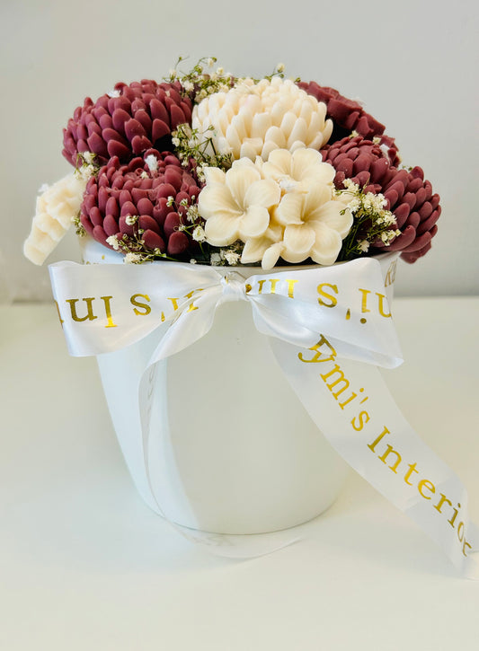 Handgefertigter Deko-Blumenstrauß